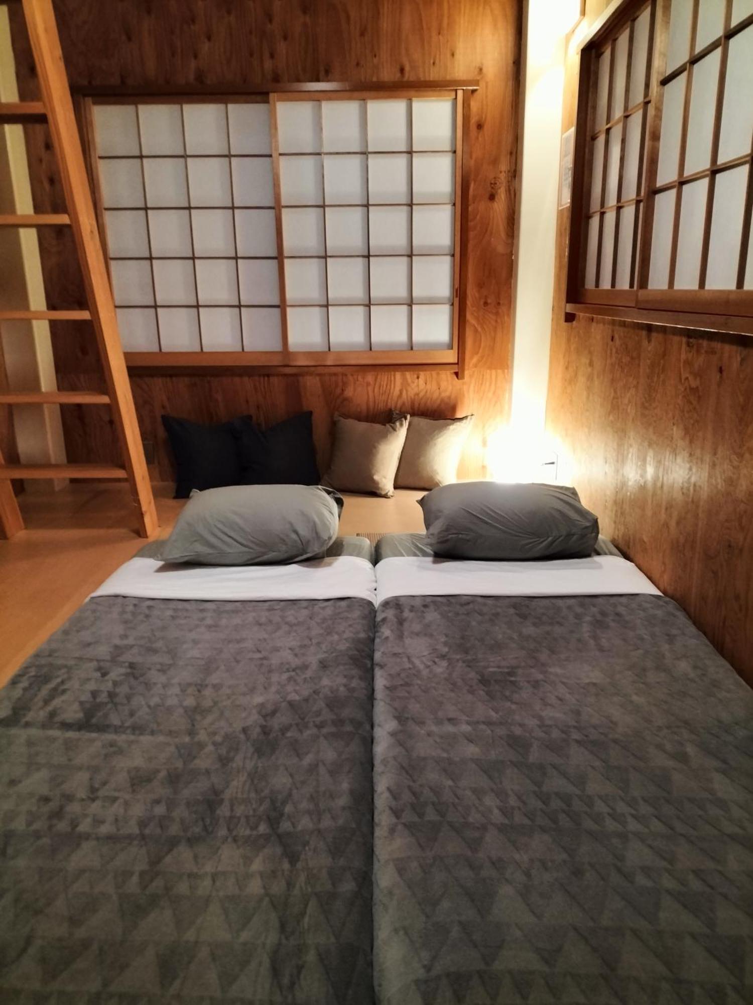 Vacation"Ninja"House Secretbase Near Asakusa Токіо Екстер'єр фото